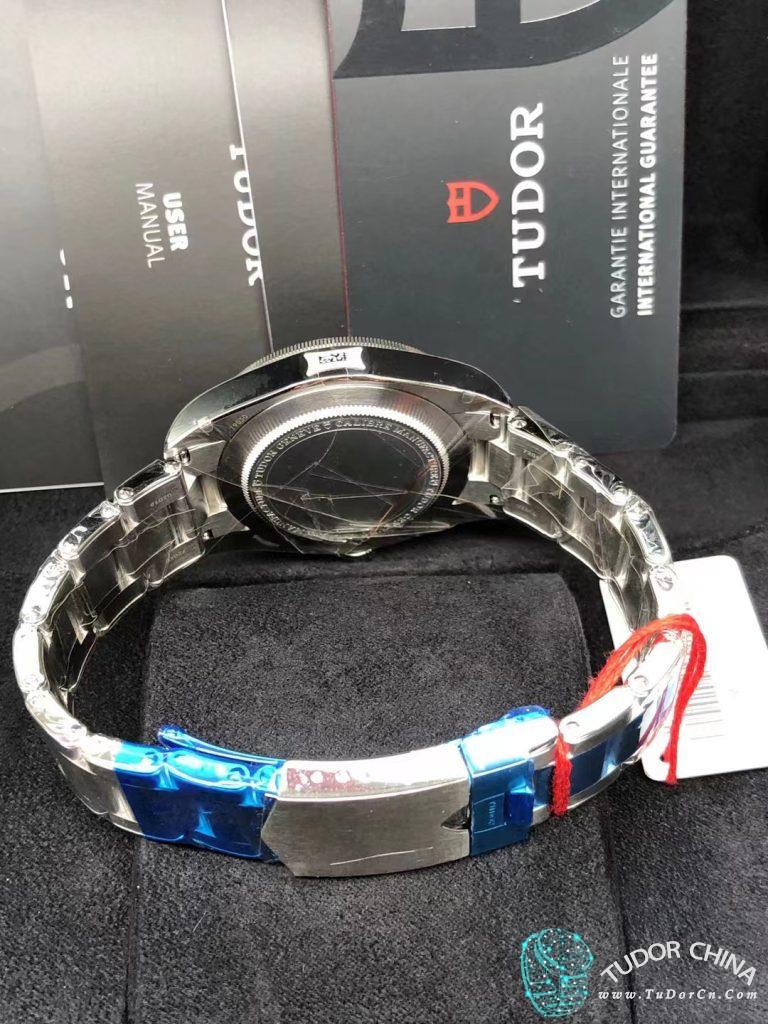 m79030b-0001实物图