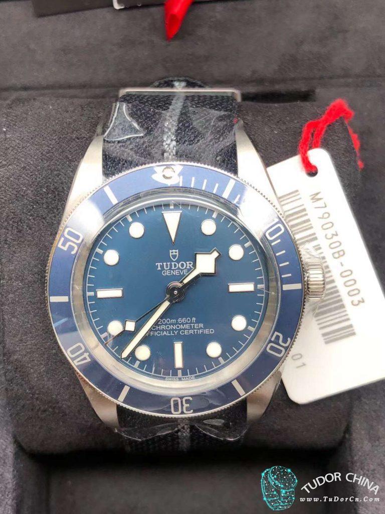 m79030b-0003实物图