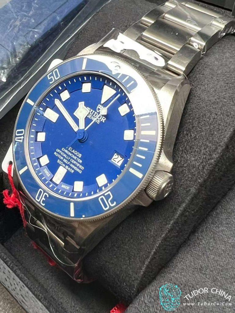 m25600tb-0001实物图