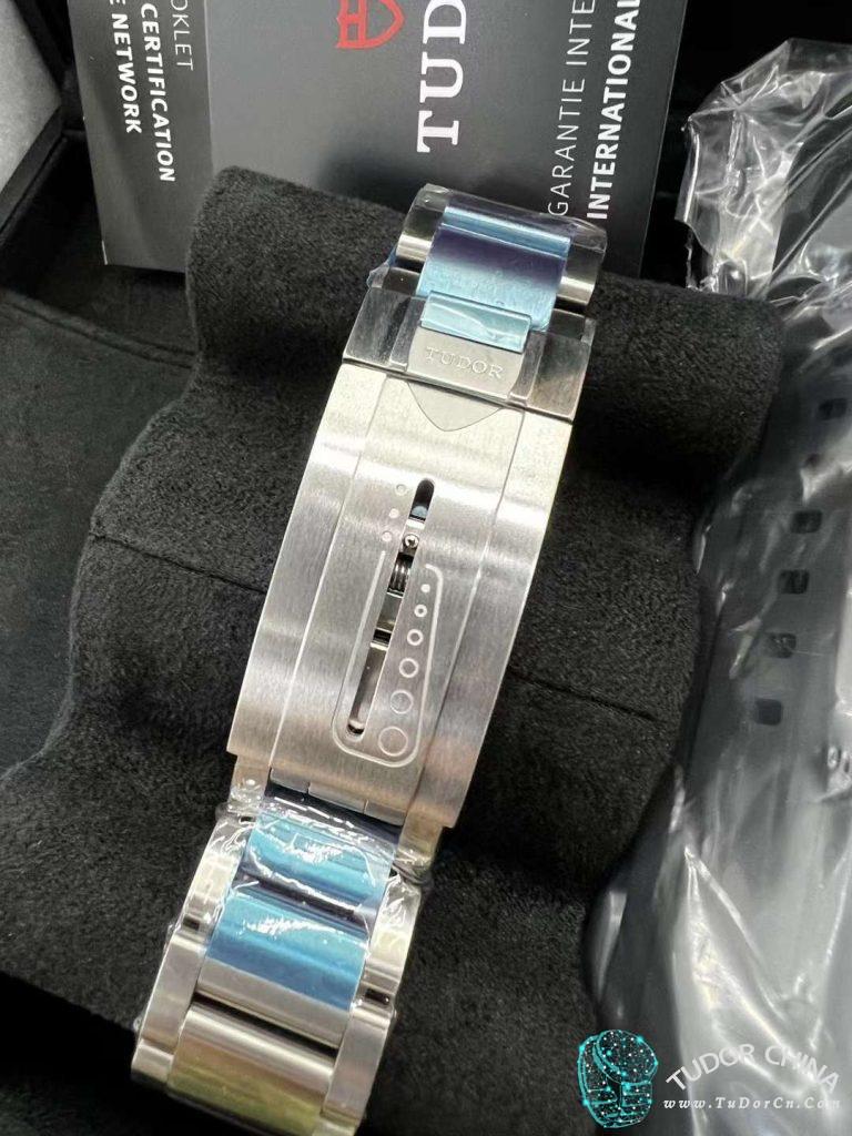 m25610tnl-0001实物图