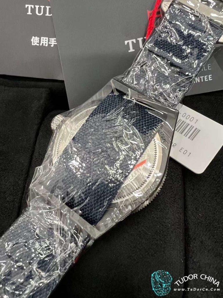 m25707kn-0001 实物图