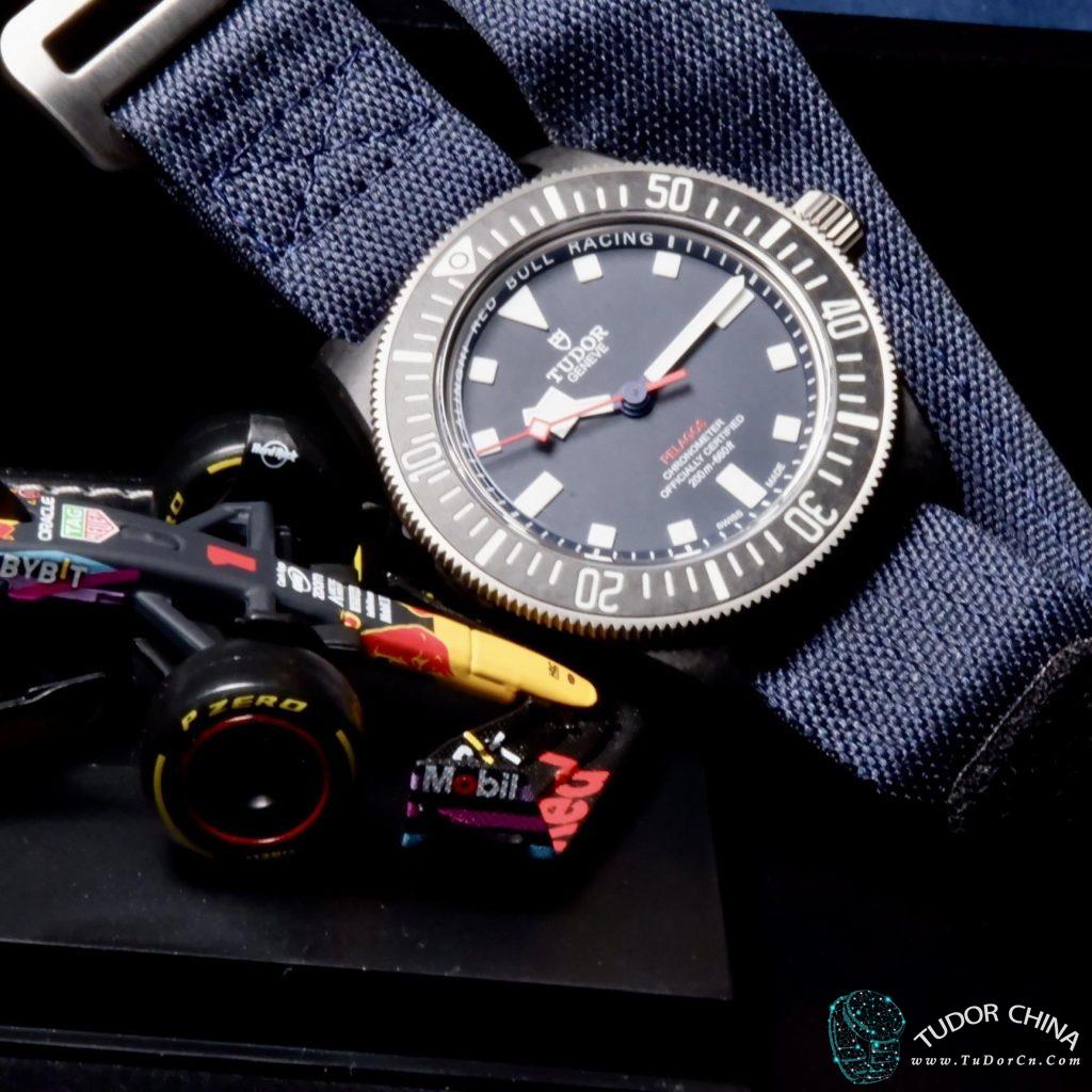 m25707kn-0001 Physical picture