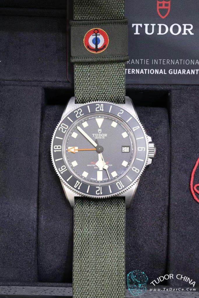 m2542g257nu-0002 Physical picture