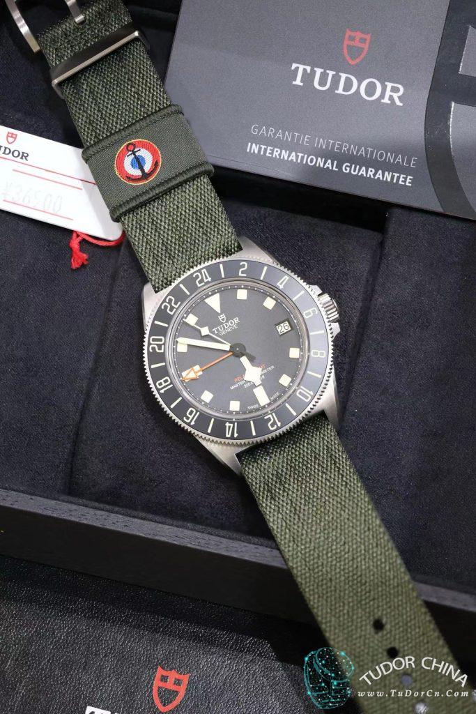 m2542g257nu-0002 Physical picture