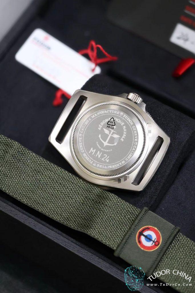 m2542g257nu-0002 Physical picture