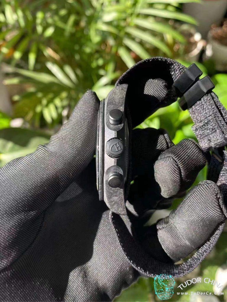 m25827kn-0001 实物图