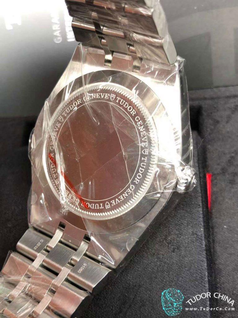 m28600-0002 Physical picture