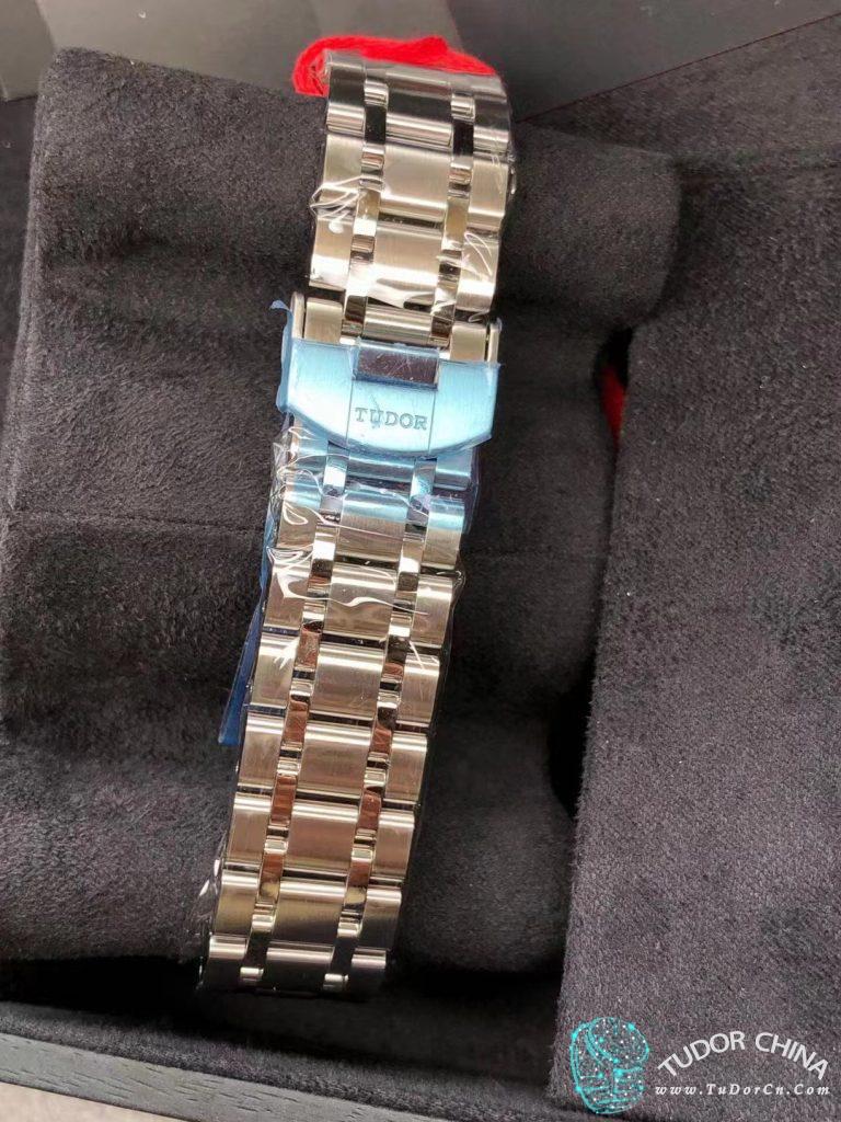 m28600-0003 Physical picture