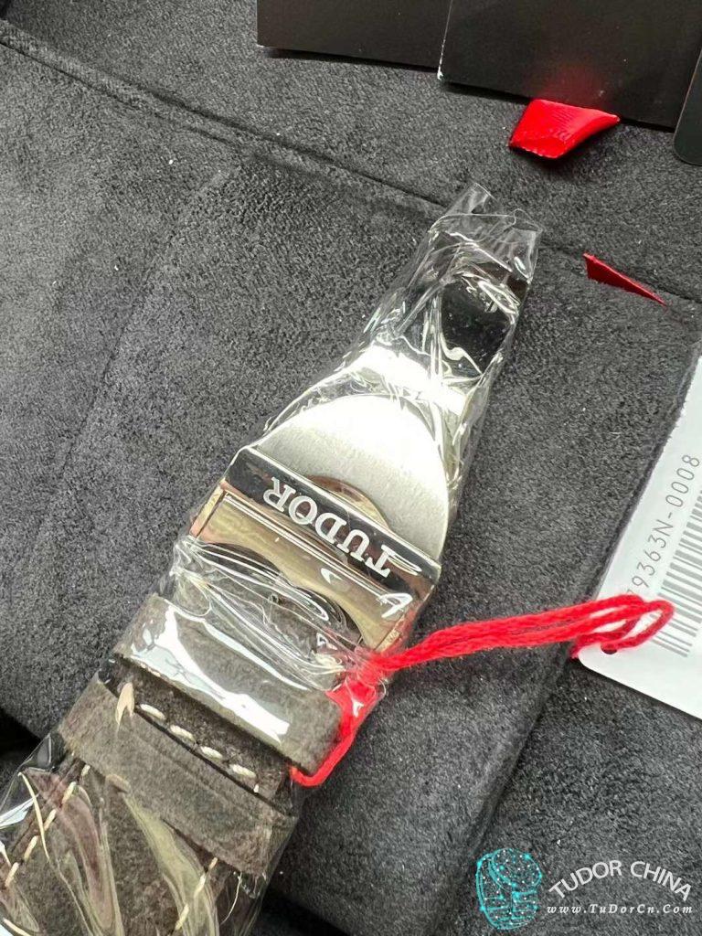 m79363n-0008 Physical picture