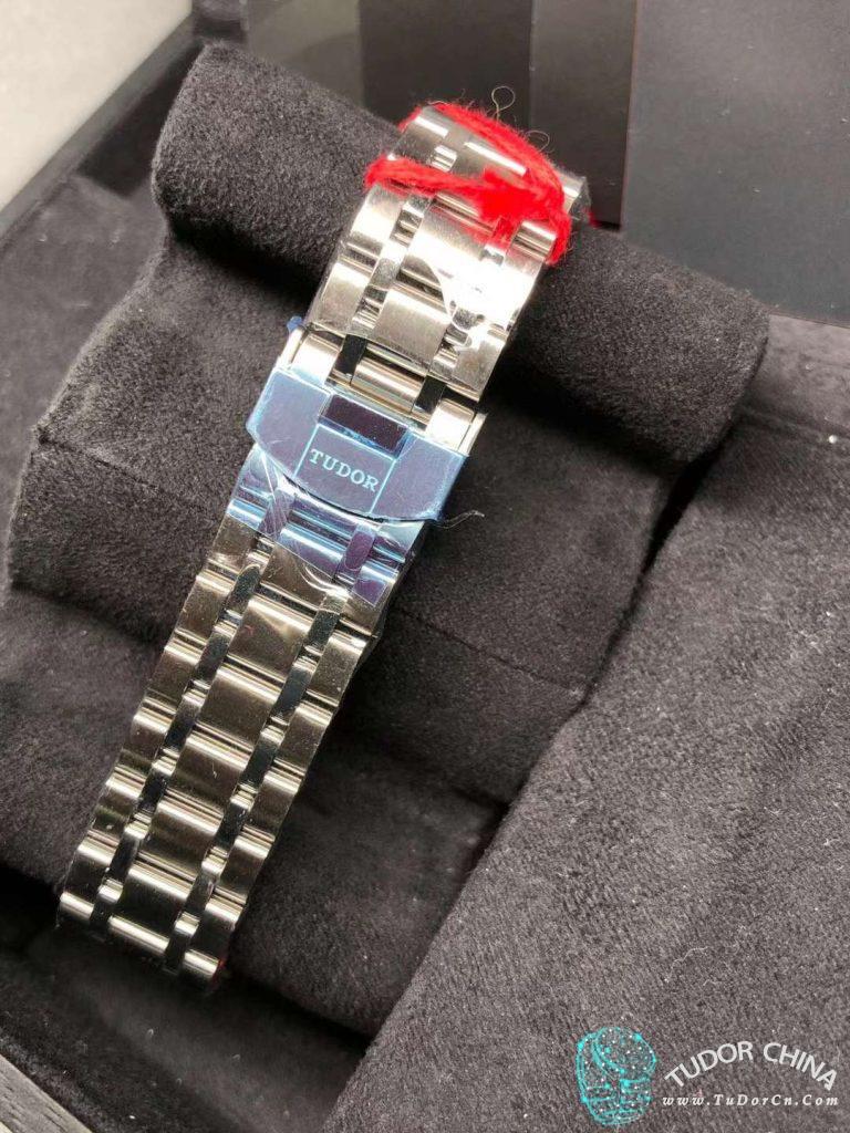 m28600-0005 Physical picture