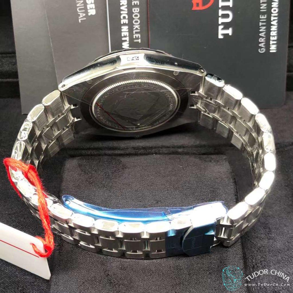 m28600-0006 Physical picture