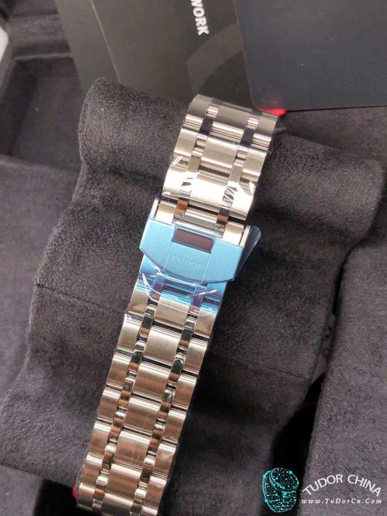 m28600-0006 Physical picture