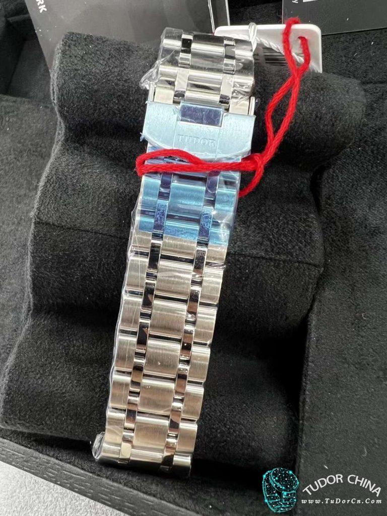 m28600-0009 Physical picture