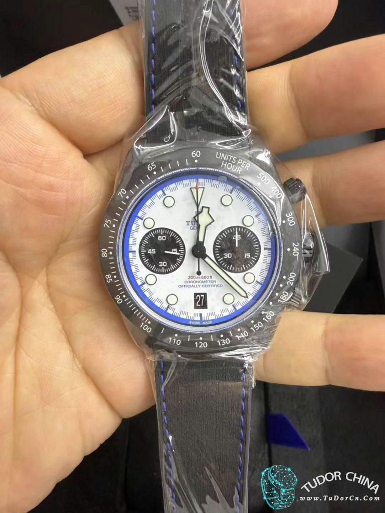 m79377kn-0001 Physical picture 