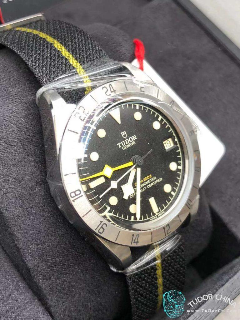 m79470-0002 Physical picture