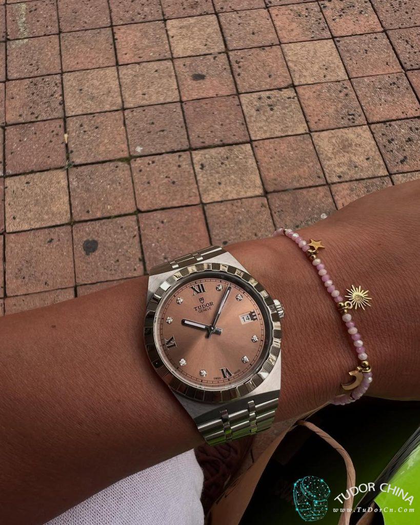 m28400-0011 Physical picture 