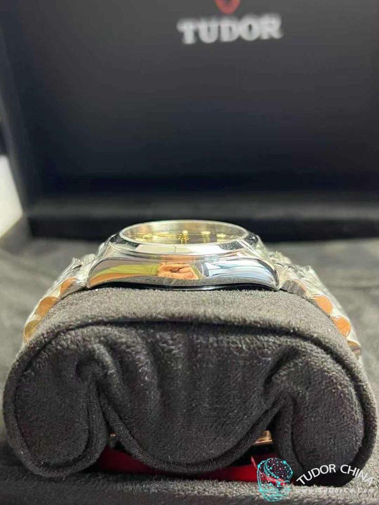 m79600-0001 Physical picture
