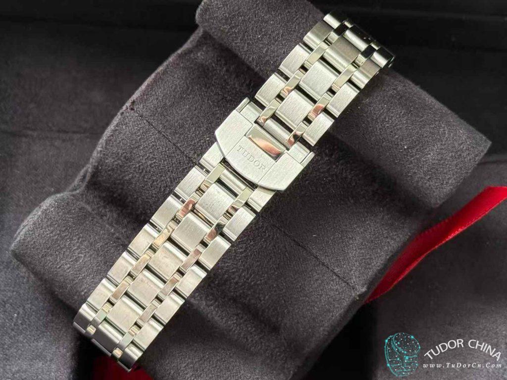 m28400-0007 Physical picture