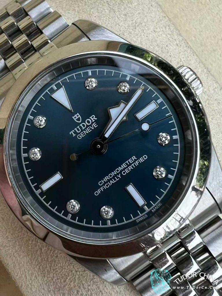 m79600-0005 Physical picture 