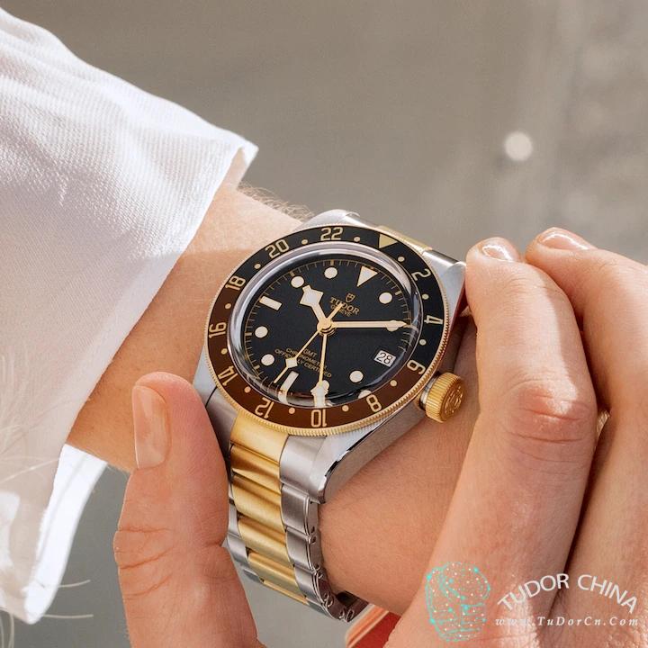 m79833mn-0001 Physical picture