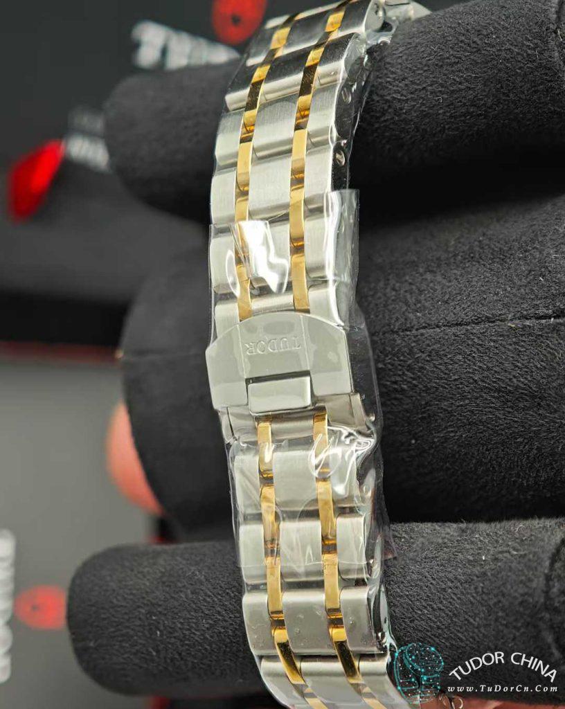 m28403-0003 Physical picture 