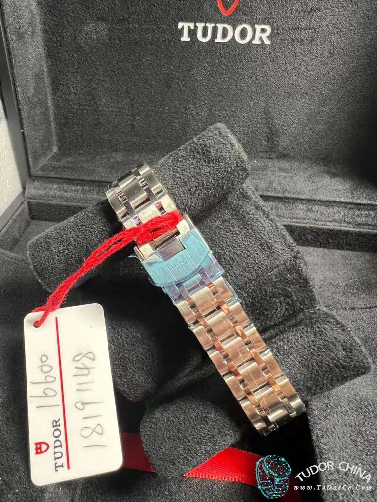 m28300-0006 Physical picture 