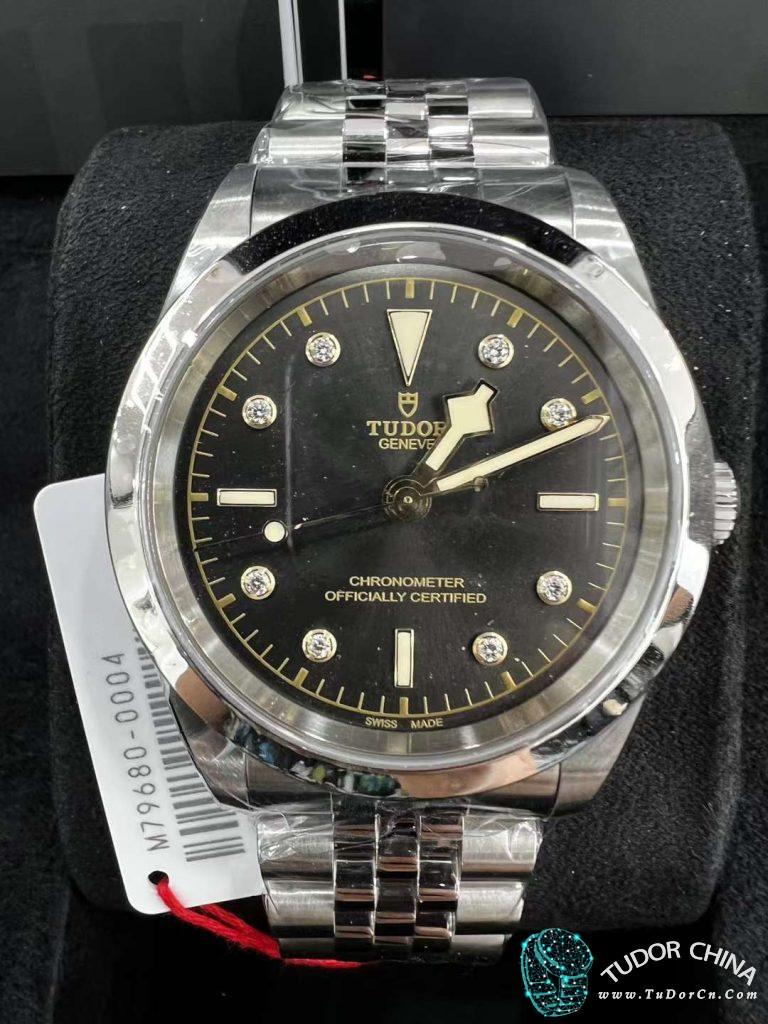 m79680-0004 Physical picture 