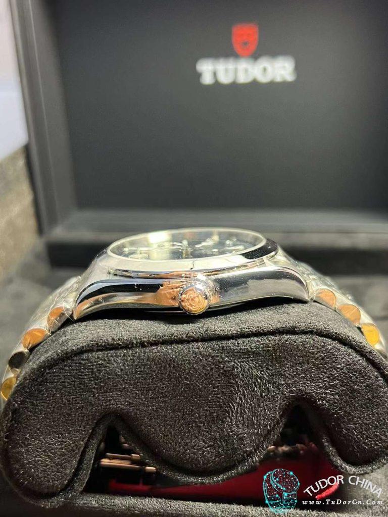 m79680-0005 Physical picture