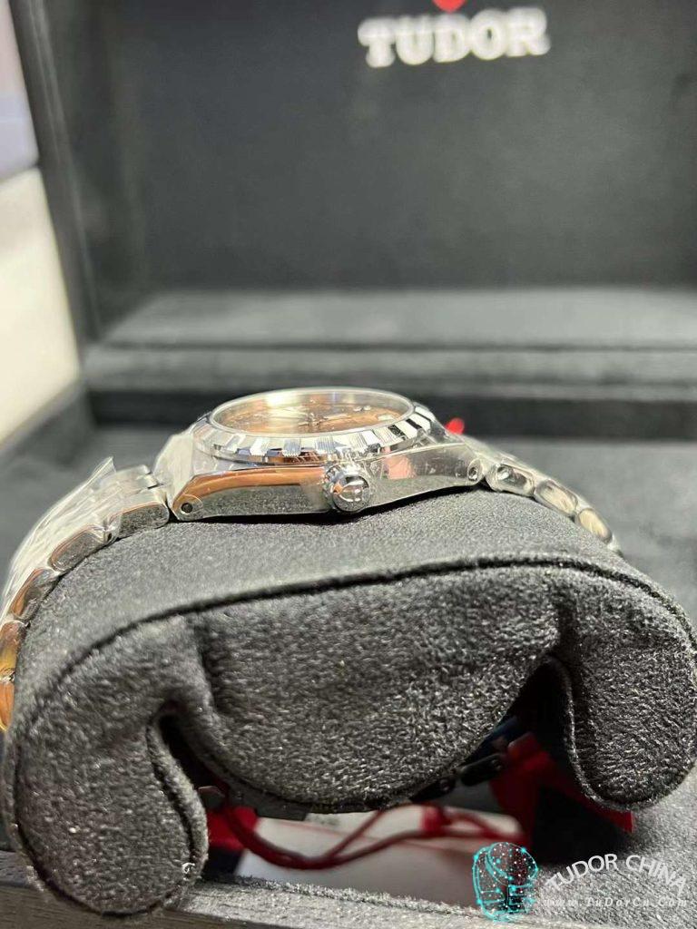 m28300-0008 Physical picture 