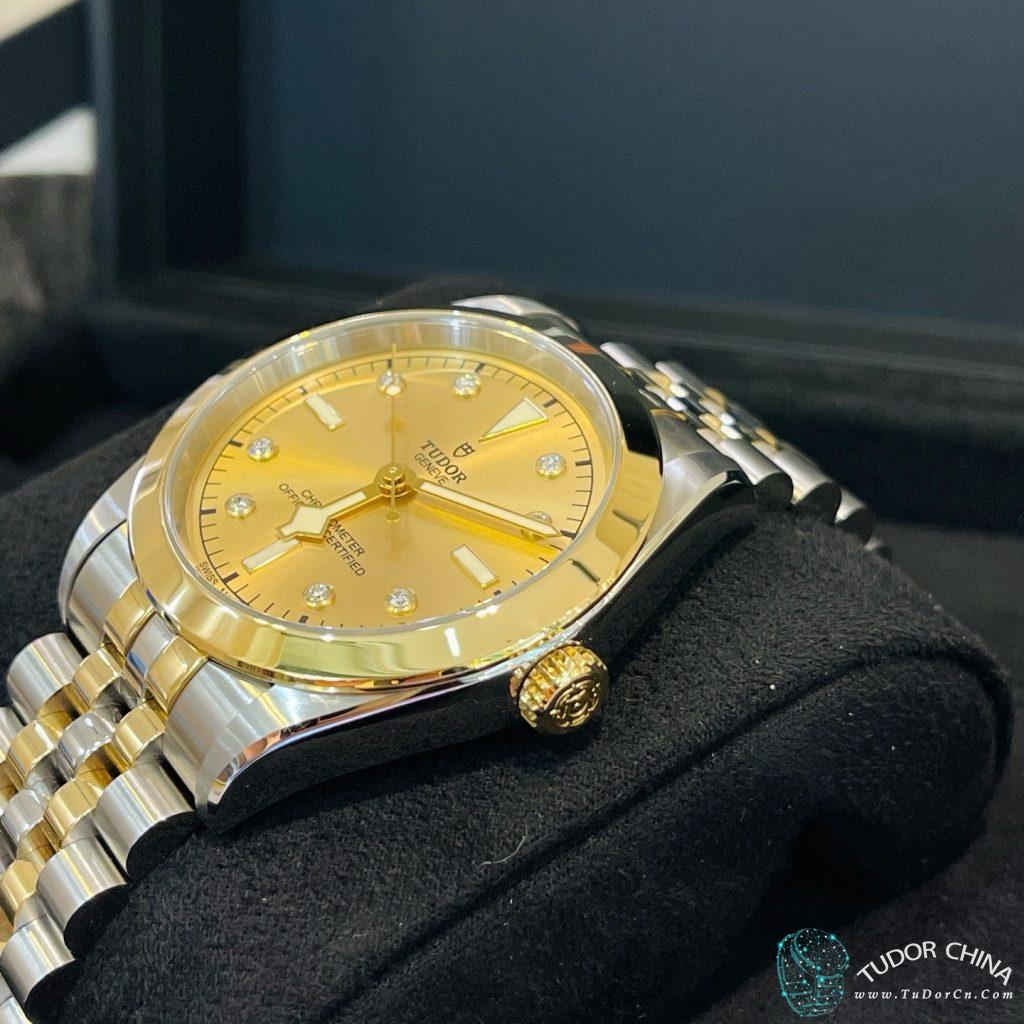 m79663-0008 Physical picture 