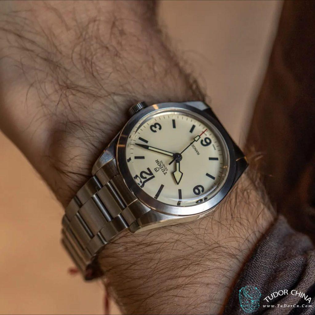 m79950-0008 Physical picture 