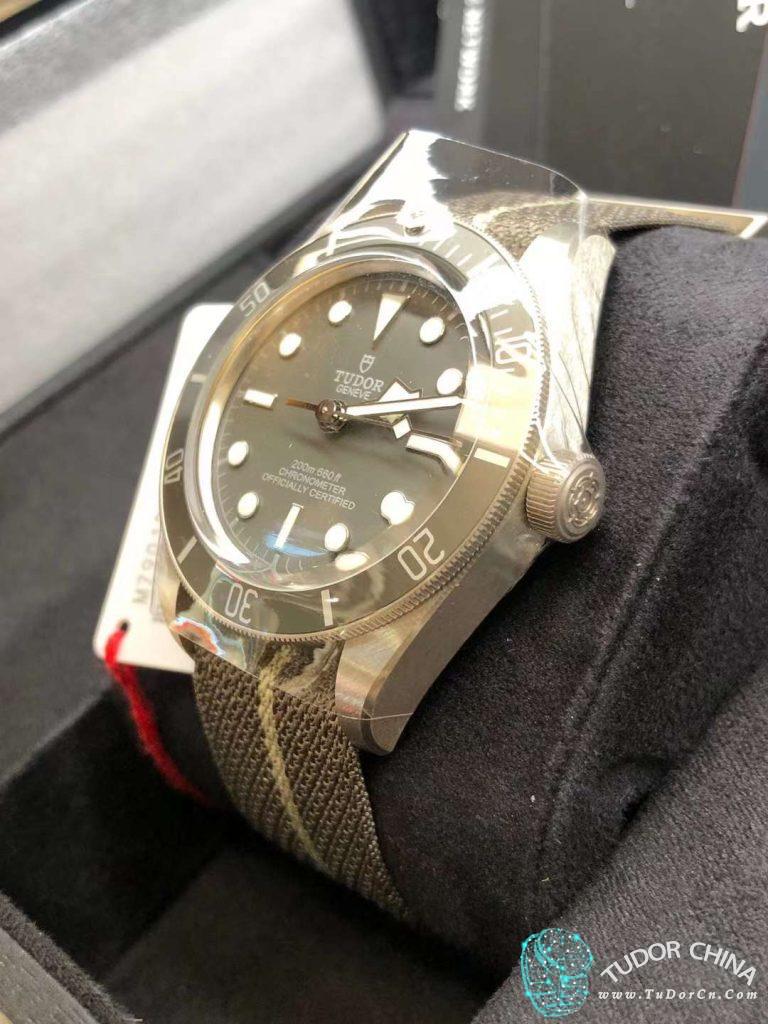 M79010SG-0002 Physical picture