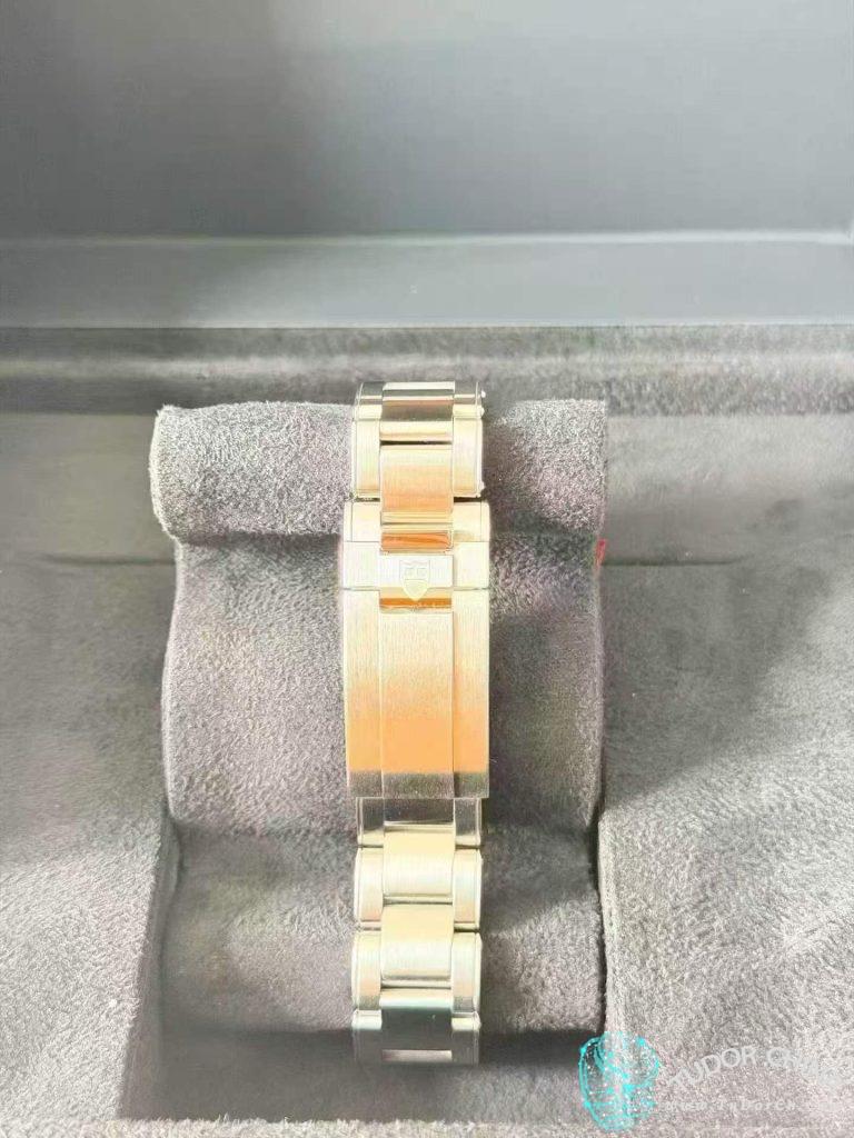 M79000B-0001 Physical picture